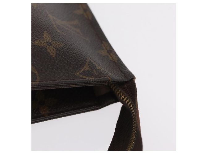 LOUIS VUITTON Monogram Poche Toilette 26 Pouch M47542 LV Auth ep16497 Monogramma - vista 4
