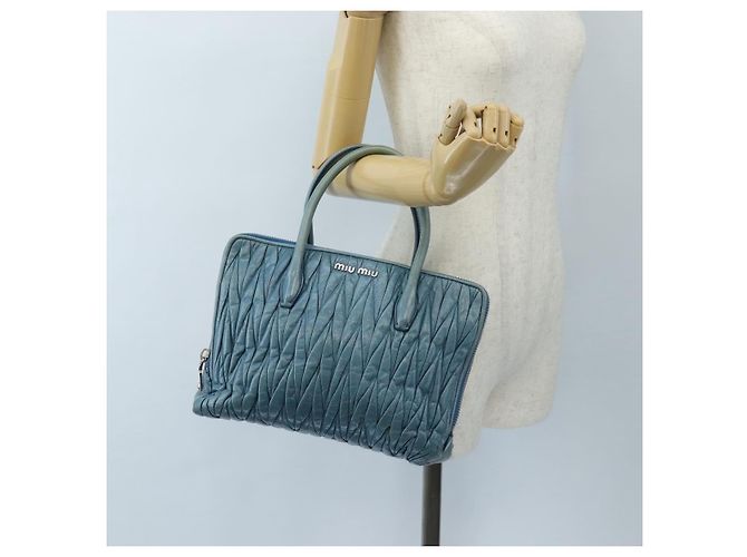 Sac à main Miu Miu Matelassé en cuir bleu argenté authentique 167678 - vue 31