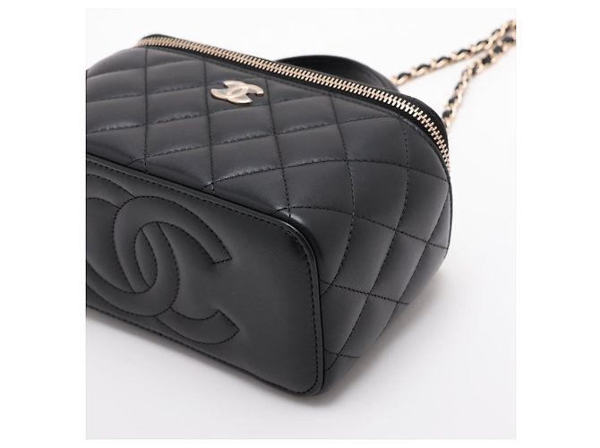 Chanel Vanity Case Small aus gestepptem Lammleder mit Kettenhandtasche Schwarz - Ansicht 3