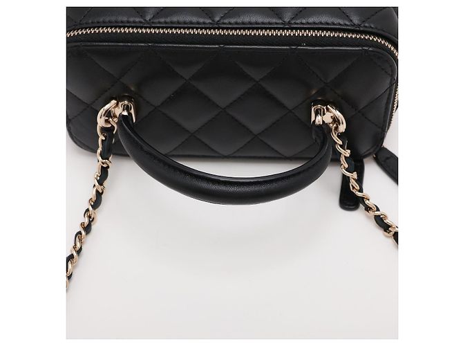 Chanel Vanity Case Small aus gestepptem Lammleder mit Kettenhandtasche Schwarz - Ansicht 5