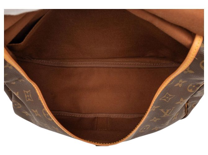 Borsa a tracolla Louis Vuitton Monogram Saumur 35 Marrone - vista 4