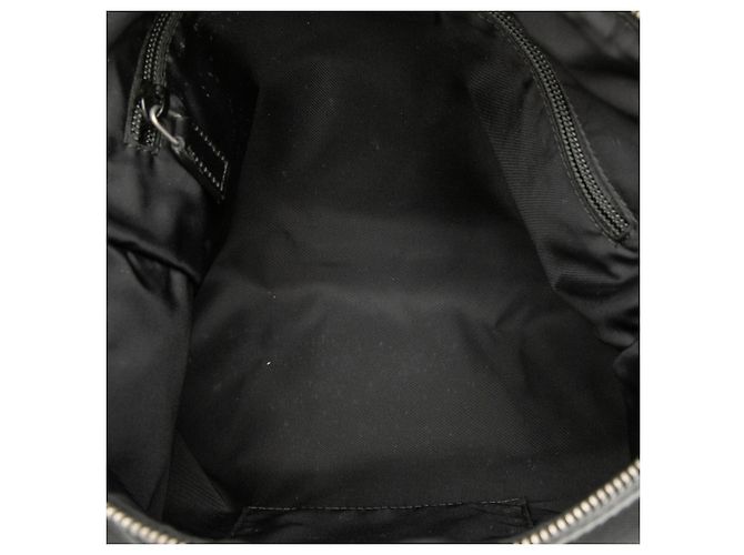 Borsa a tracolla Gucci GG Techno Canvas Web nera Nero - vista 4