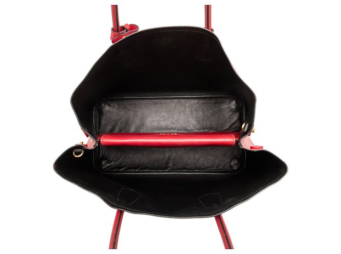 Prada Large Double Satchel aus Saffiano-Leder in Rot - Ansicht 4