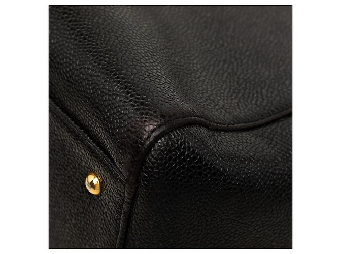 Borsa a tracolla Chanel Caviar CC nera Nero - vista 6