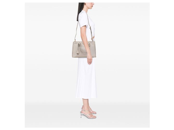 Borsa Prada Medium Saffiano Lux Galleria Double Zip Grigia Grigio - vista 10
