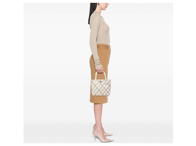 Borsa Chanel CC Wild Stitch in pelle di vitello bianca Bianco - vista 10