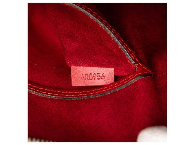 Bolso de mano Louis Vuitton Epi Alma PM rojo Roja - vista 6