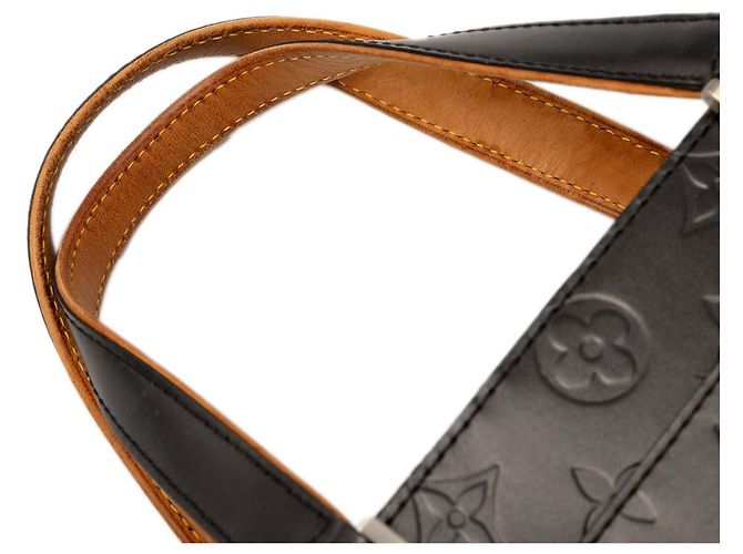 Sac à main Louis Vuitton Monogram Mat Shelton Gris - vue 9