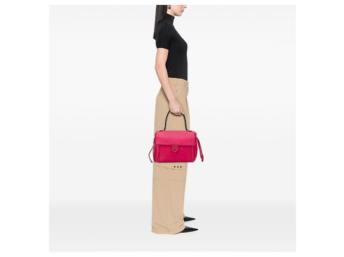 Bolsa Louis Vuitton Lockme PM em couro de bezerro rosa - vista 10