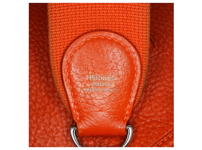 Borsa a tracolla Hermès Evelyne III 29 in pelle Clemence Orange - vista 5