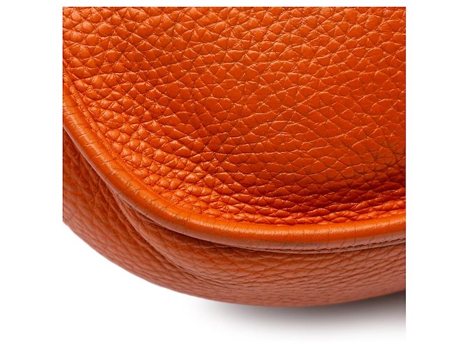 Borsa a tracolla Hermès Evelyne III 29 in pelle Clemence Orange - vista 9