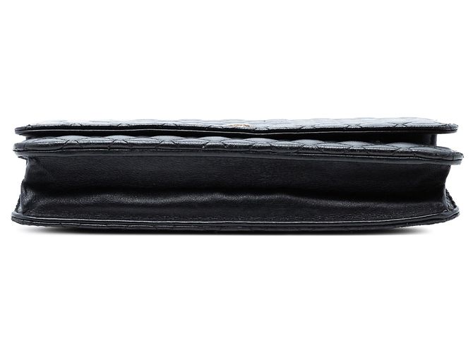 Borsa a tracolla Chanel CC Microquilted in pelle d'agnello nera Wallet On Chain Nero - vista 3