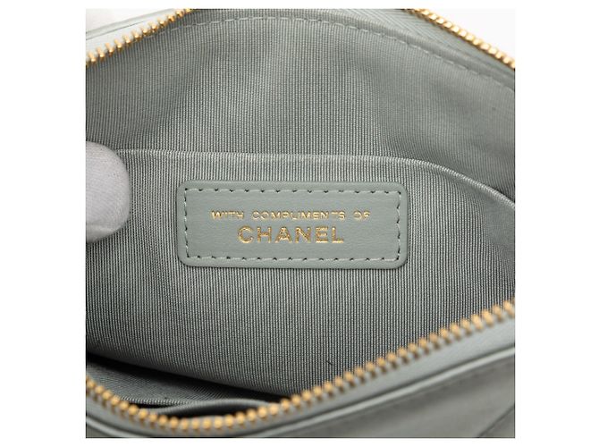 Borsa Clutch Chanel Small Satin 19 O Case VIP Zip Pouch Argento - vista 5