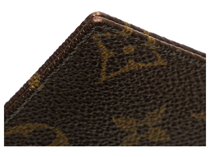 Borsa a tracolla porta passaporto Louis Vuitton Monogram Pochette Secret Marrone - vista 9