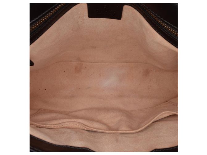 Borsa a tracolla Gucci Large GG Marmont Matelassé in pelle di vitello nera Nero - vista 4