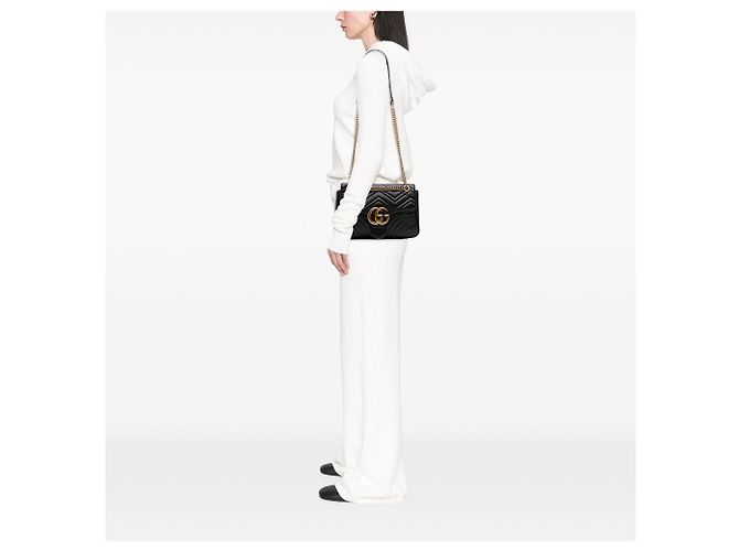 Borsa a tracolla Gucci Large GG Marmont Matelassé in pelle di vitello nera Nero - vista 6