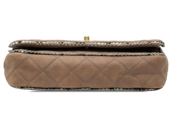 Borsa a tracolla Chanel Small Quilted in pelle d'agnello e tweed marrone con catena - vista 3