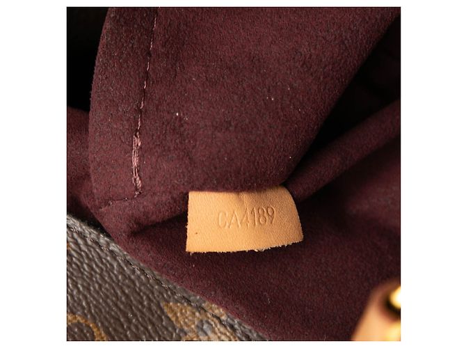 Bolsa Satchel Louis Vuitton Monogram Montaigne BB Castanha Marrom - vista 6
