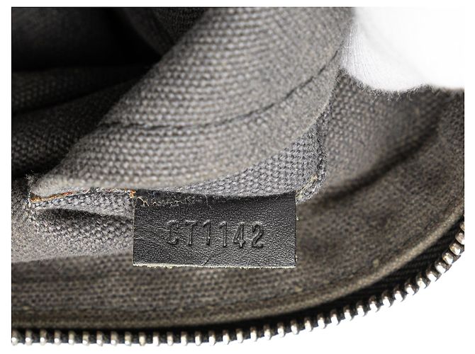 Borsa a tracolla Louis Vuitton Utah Wichita Grigia Grigio - vista 6