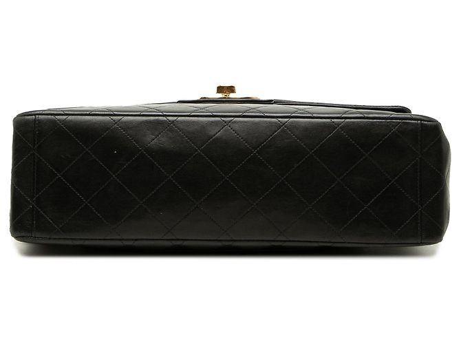 Bolsa de ombro Chanel Maxi XL Classic Single Flap em pele de cordeiro preta Preto - vista 3
