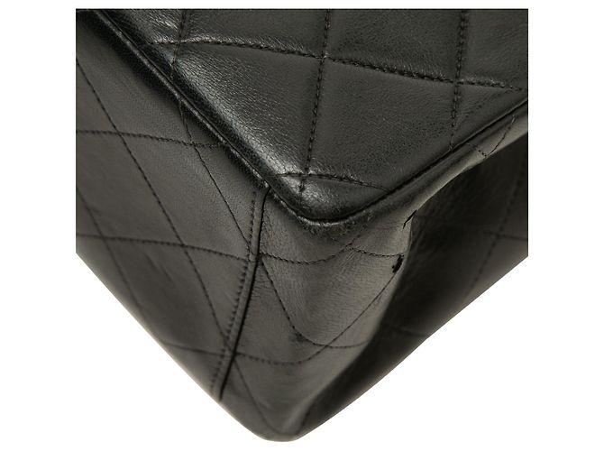 Bolsa de ombro Chanel Maxi XL Classic Single Flap em pele de cordeiro preta Preto - vista 7