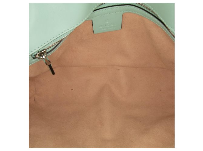 Gucci GG Marmont gesteppte Schultertasche aus Leder Medium Grün - Ansicht 4