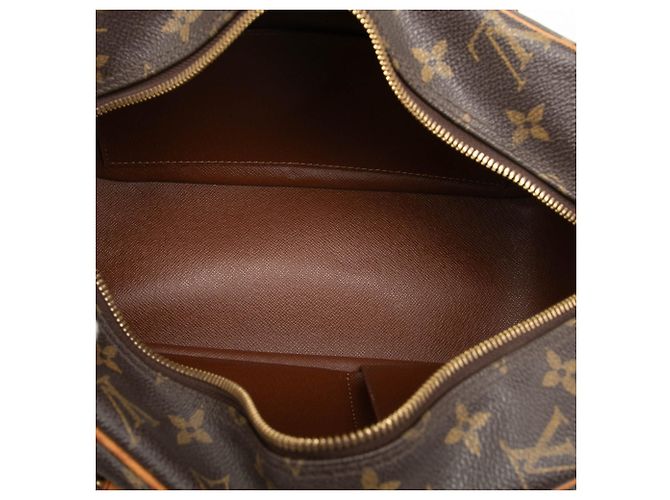 Borsa a tracolla Louis Vuitton Monogram Cite MM Marrone - vista 4