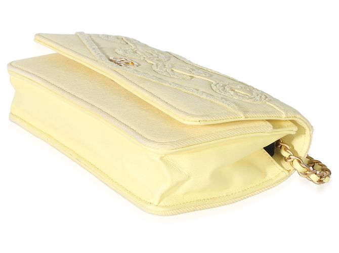 Chanel Yellow Frayed Denim Coco Wallet On Chain Giallo - vista 6