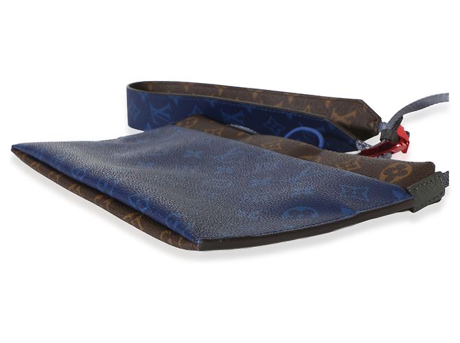 Bolsa Outdoor Louis Vuitton Monogram Canvas Pacific Blue Azul - vista 6