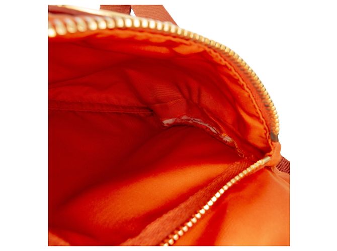 Prada Tessuto Crossbody-Tasche in Orange mit Reißverschluss - Ansicht 5