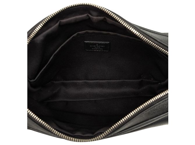Borsa a tracolla Louis Vuitton Monogram Taigarama Outdoor Nera Nero - vista 4