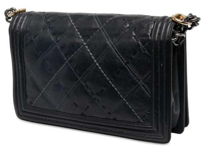 Borsa a tracolla Chanel Boy Flap Medium Quilted Calfskin Wild Stitch Nera Nero - vista 2
