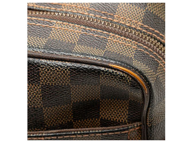 Bolso bandolera Louis Vuitton Damier Ebene Olav PM marrón Castaño - vista 8