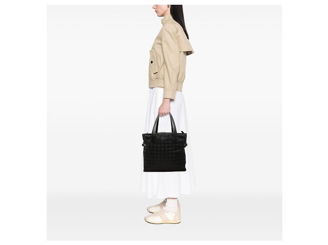 Borsa Tote Chanel New Travel Line in nylon nero - vista 6