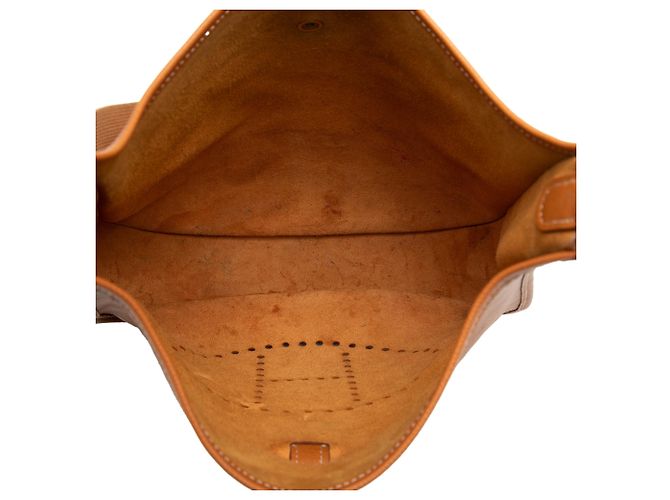 Borsa a tracolla Hermès Evelyne GM Courchevel Marrone - vista 4