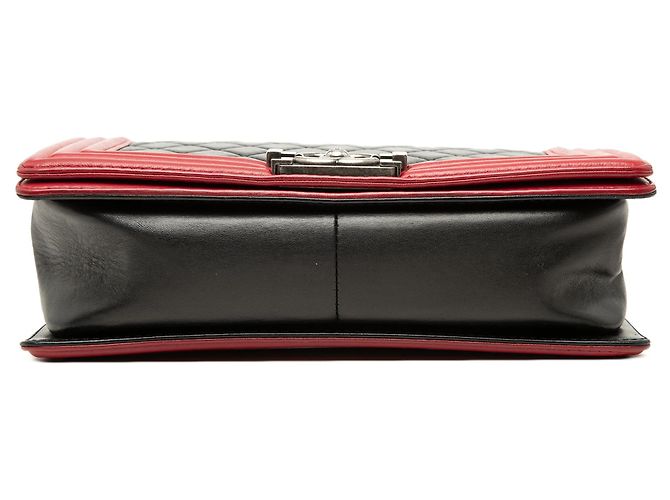 Chanel Boy Flap Crossbody Bag Bicolor aus gestepptem Lammleder, Old Medium, Schwarz - Ansicht 3
