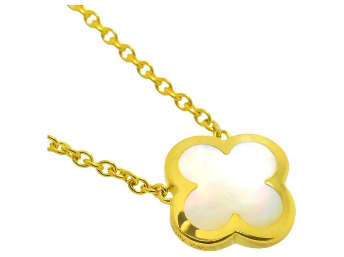 Collier Pure Alhambra en nacre Van Cleef & Arpels - vue 3