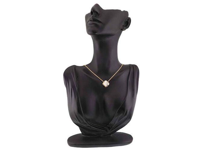 Collier Pure Alhambra en nacre Van Cleef & Arpels - vue 9