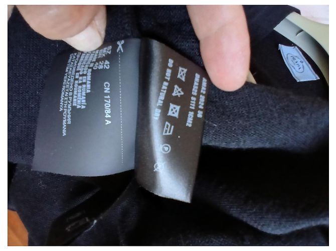 Prada schwarzer Cardigan aus Schurwolle - Ansicht 6