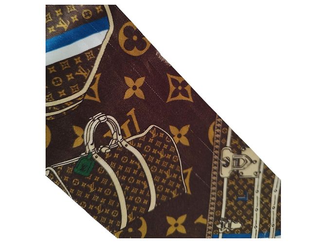 Louis Vuitton Twilly Monogram e Malles in seta Multicolore - vista 5
