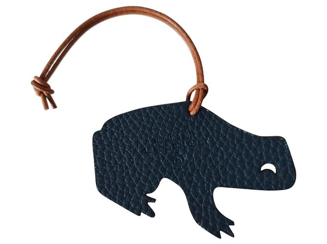 Hermès Petit H Charm Capybara in pelle Epsom Multicolore - vista 2