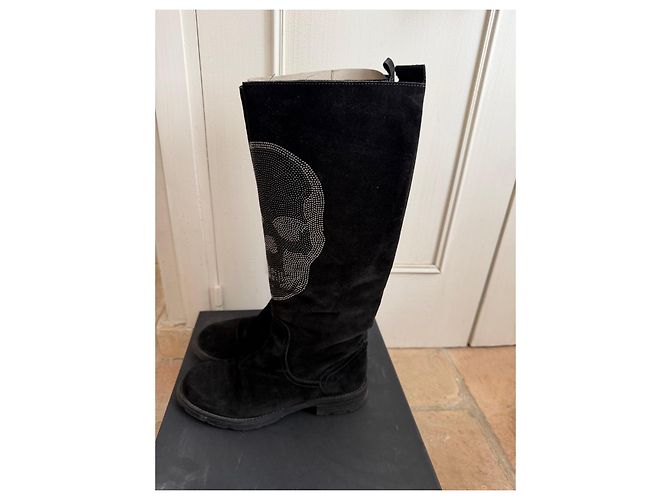 Autre Marque Botas altas de ante negro con calavera adornada con tachuelas - vista 4