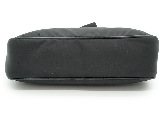Prada Re-Edition 2005 Re-Nylon Mini Hobo Nero - vista 6