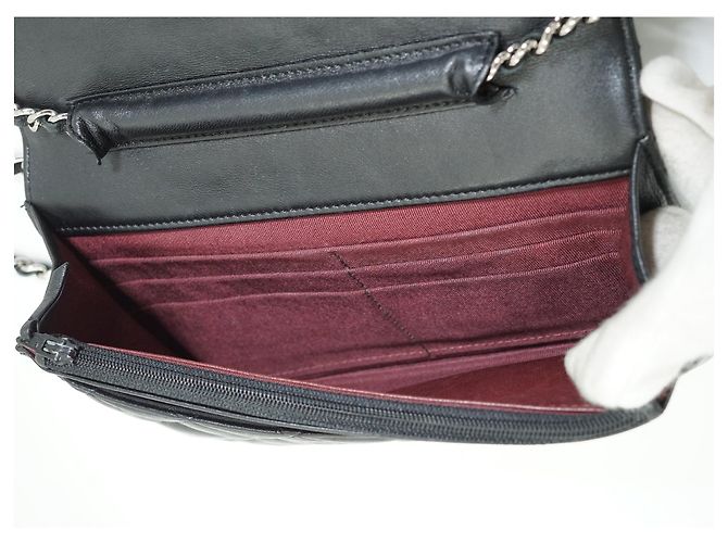Chanel Classic Matelassé Wallet-on-Chain aus Lammleder Schwarz Bordeaux - Ansicht 12