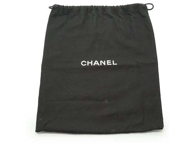 Chanel Classic Matelassé Wallet-on-Chain aus Lammleder Schwarz Bordeaux - Ansicht 21