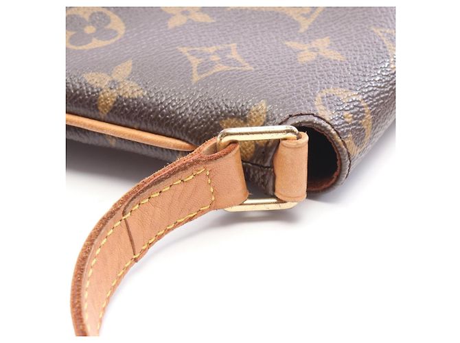 Borsa a tracolla Louis Vuitton Musette Salsa con tracolla lunga Marrone - vista 8