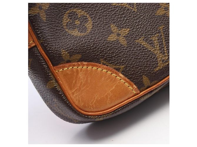 Borsa a Pochette Louis Vuitton Marly Dragonne PM Marrone - vista 9