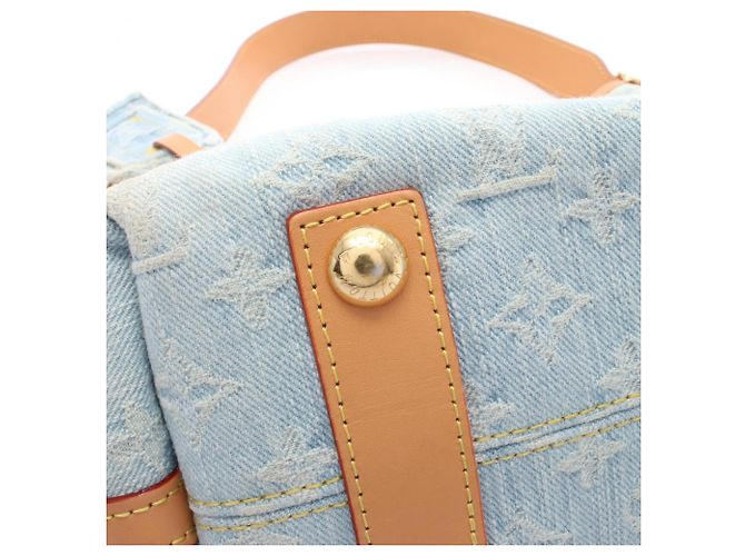 Borsa a tracolla Louis Vuitton LV By the Pool Carryall NM PM - vista 6