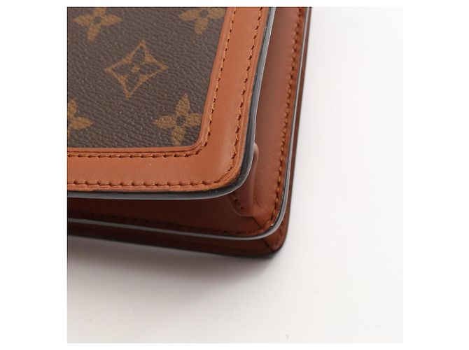 Borsa a tracolla Louis Vuitton Dauphine MM Monogram Reverse Marrone - vista 9
