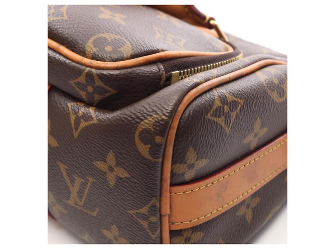 Sac à main Louis Vuitton Keepall Cargo 25 Monogram Archive Marron - vue 13